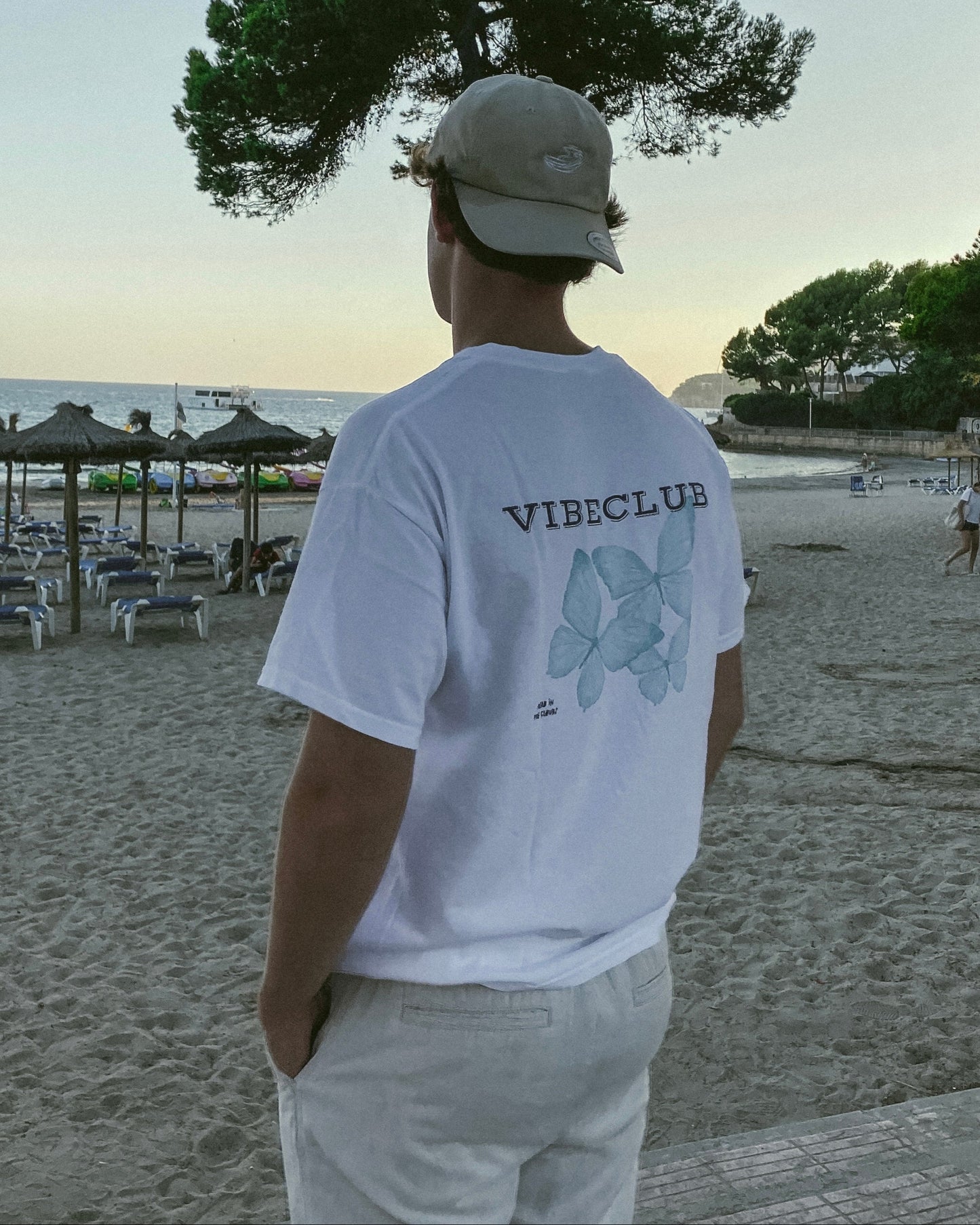BUTTERFLY TEE WHITE - Vibeclub