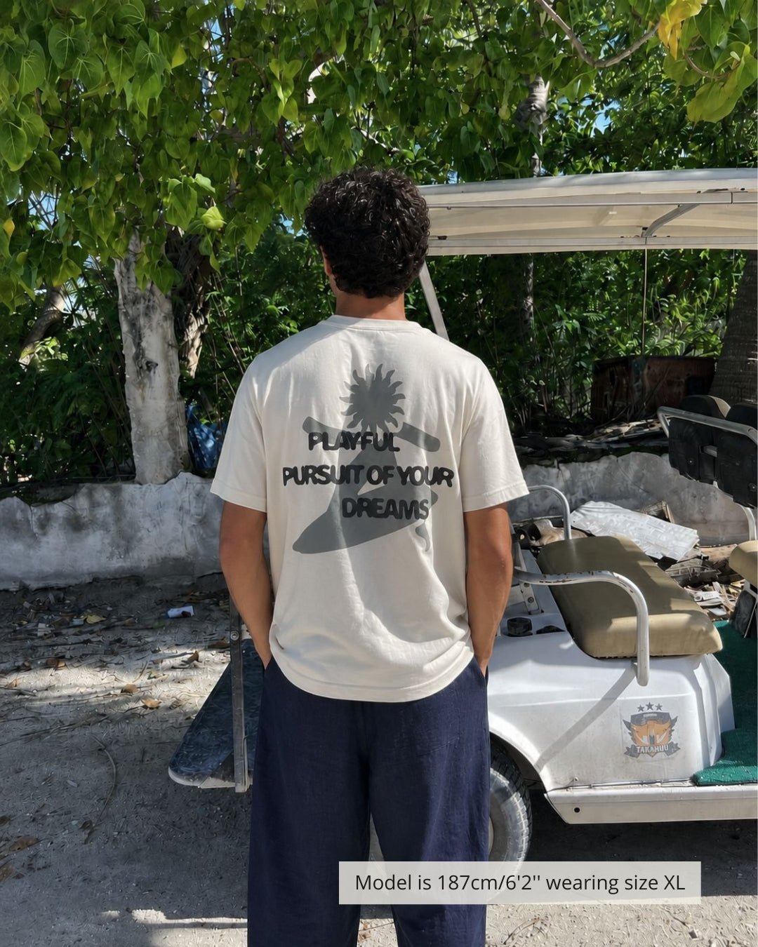PURSUIT TEE NATURAL - Vibeclub